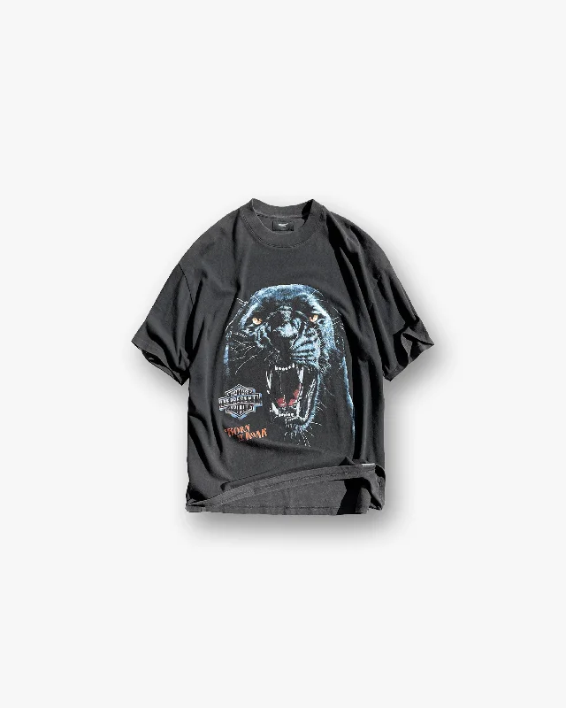 Born To Roar T-Shirt - Vintage Black