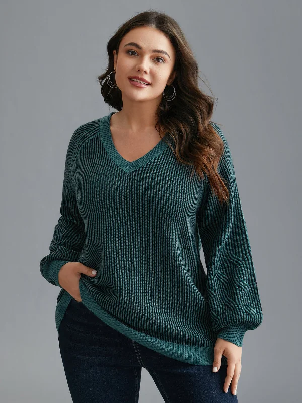 Cable Knit V-Neck Raglan Sleeve Pullover