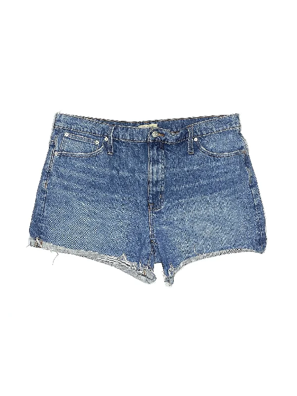 High-Rise Denim Shorts in Medium Wash