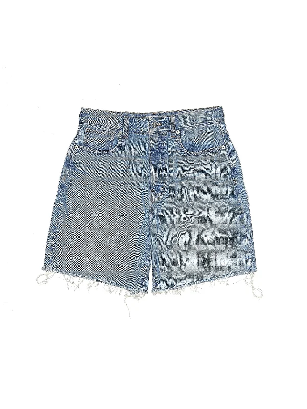 High-Rise Denim Shorts in Medium Wash