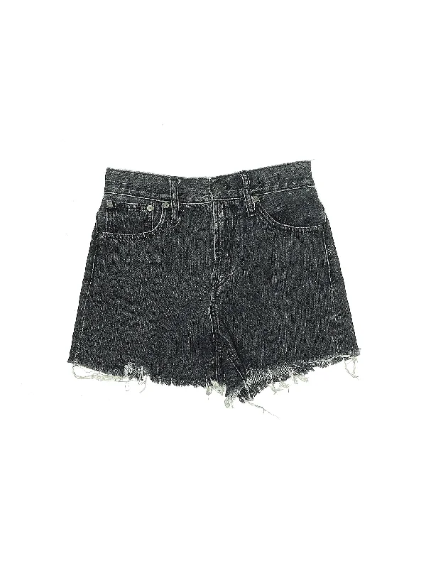 Low-Rise Denim Shorts in Dark Wash