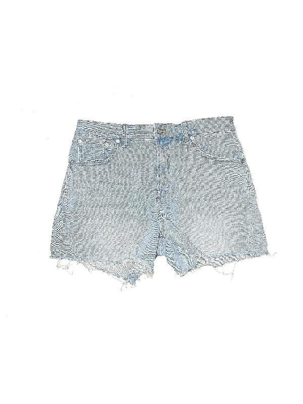 Mid-Rise Denim Shorts in Light Wash