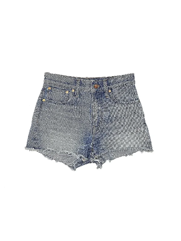 Mid-Rise The Perfect Jean Short In Balsam Wash: TENCEL™ Denim Edition in Light Wash