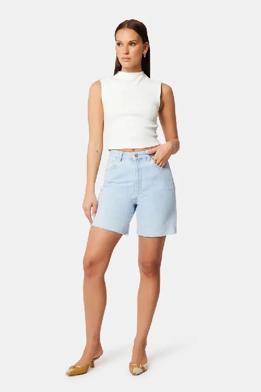 A Brand Carrie Short - Kate