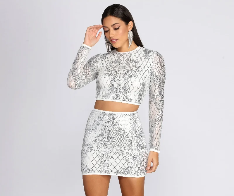 Glamorous Girl Crop Top